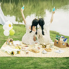 Pătură de Picnic Impermeabilă – 100 x 150 cm