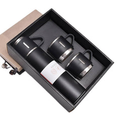 Detalii produs: termos din inox fără BPA, izolație dublă pentru menținerea temperaturii ideale