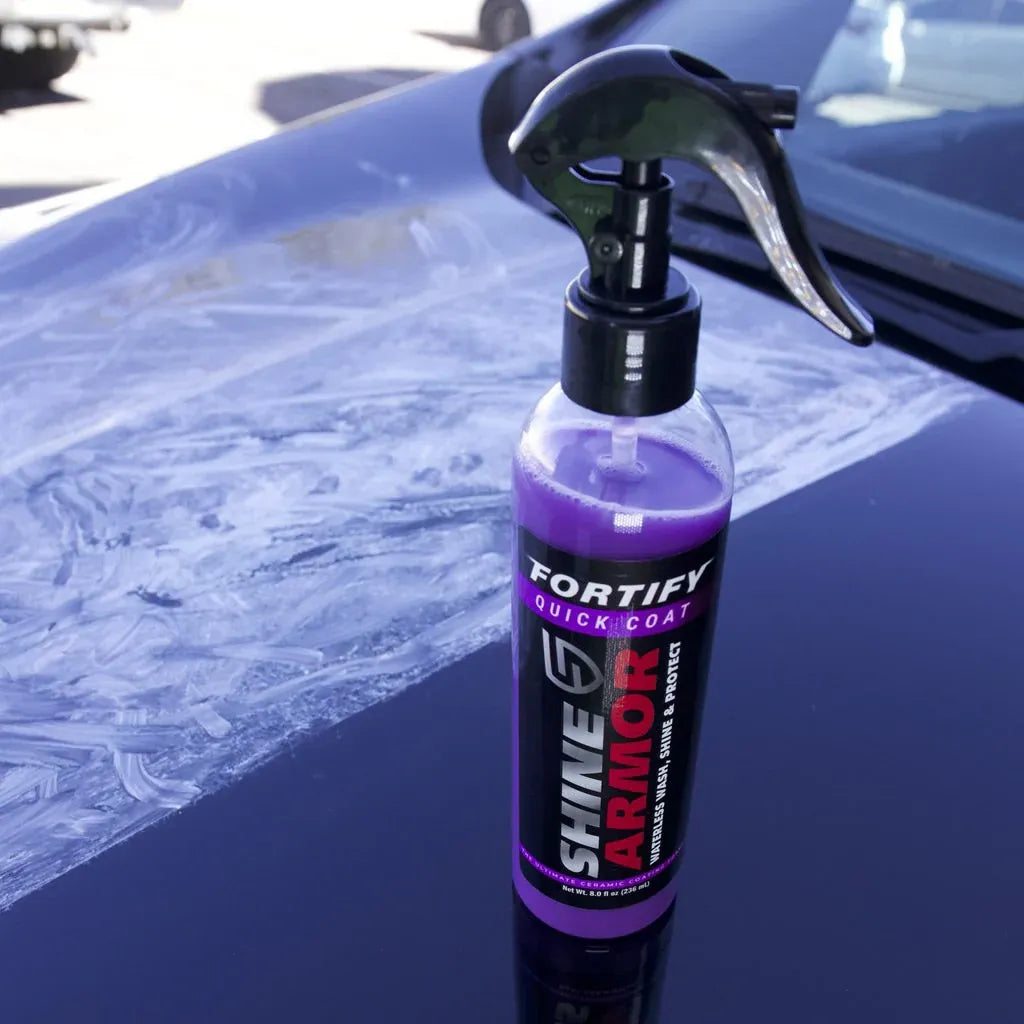 Kit Întreținere Auto 3 în 1 – Ceară Lichidă Shine Armor 236 ml + Lavetă Microfibră - imagine 3